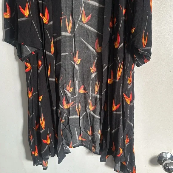 Birds of Paradise Black Kimono / EUC - Picture 2 of 4